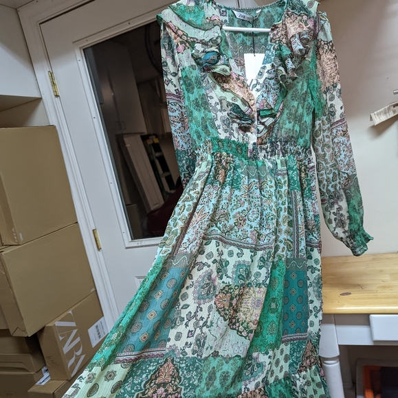 ZARA RUFFLED PATCHWORK GREEN MIDI DRESS NWT - Picture 6 of 9